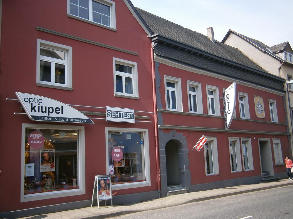 Ferienwohnung Am Nuerburgring Adenau Rom bilde